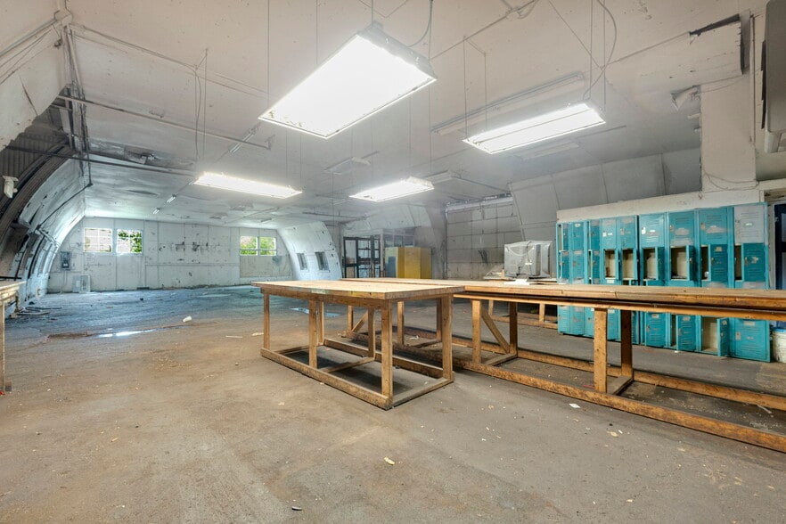 More Photos Of 310 Argonne Rd, Warsaw Warehouse For Sale