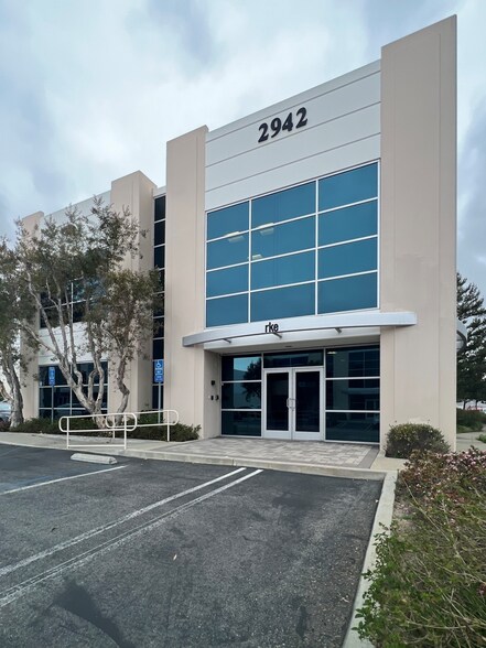 More Photos Of 2942 Columbia St, Torrance Office For Lease