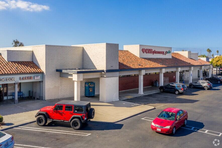 More Photos Of 525-695 Saturn Blvd, San Diego Unknown For Lease