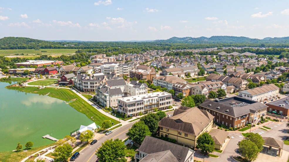 More Photos Of Highway 96, Franklin Unknown For Lease