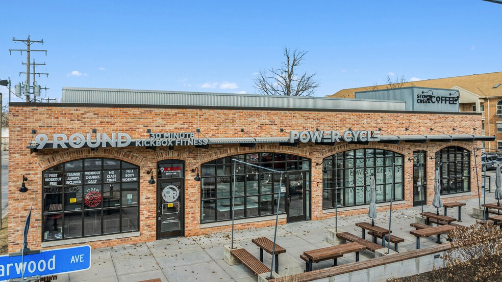 More Photos Of 7954 Harwood Ave, Milwaukee Storefront For Sale