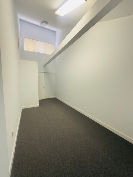 More Photos Of 8569-8573 Sudley Rd, Manassas Medical For Sale