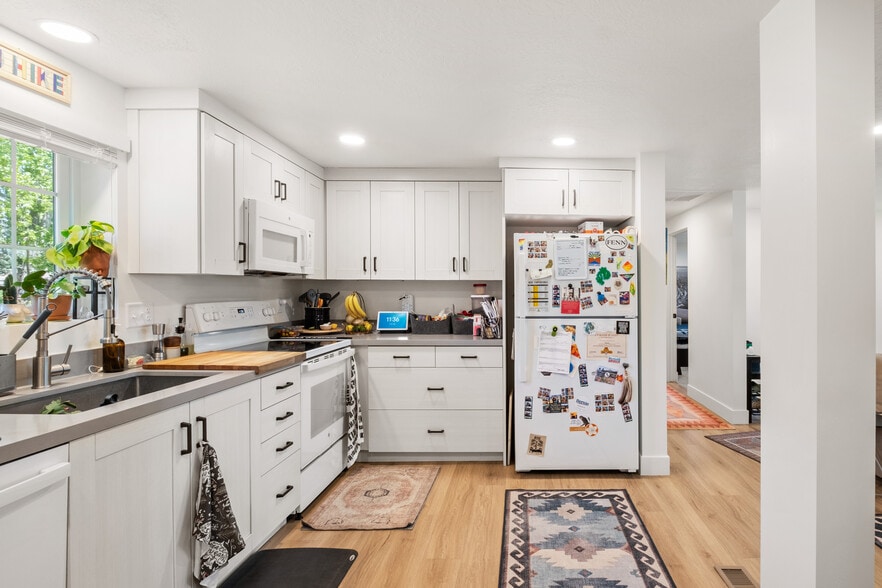 More Photos Of 49 N 300 E, Midway Apartments For Sale