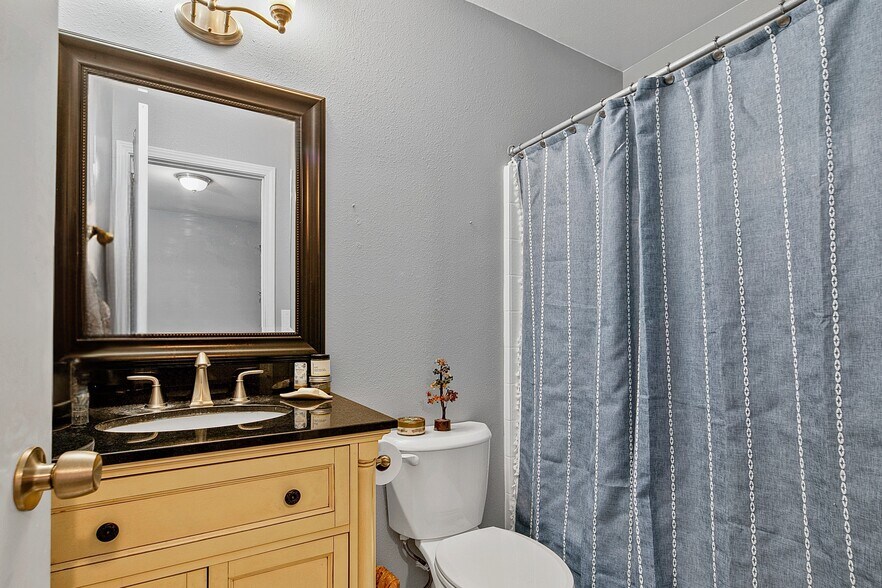 More Photos Of 3919 W Garnet St, Boise Apartments For Sale
