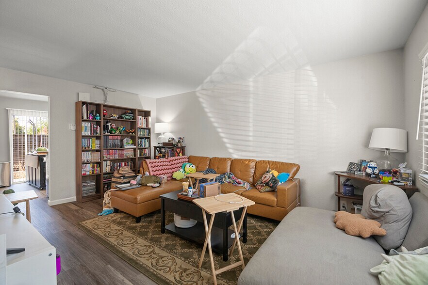 More Photos Of 22032 Arbor Ave, Hayward Apartments For Sale