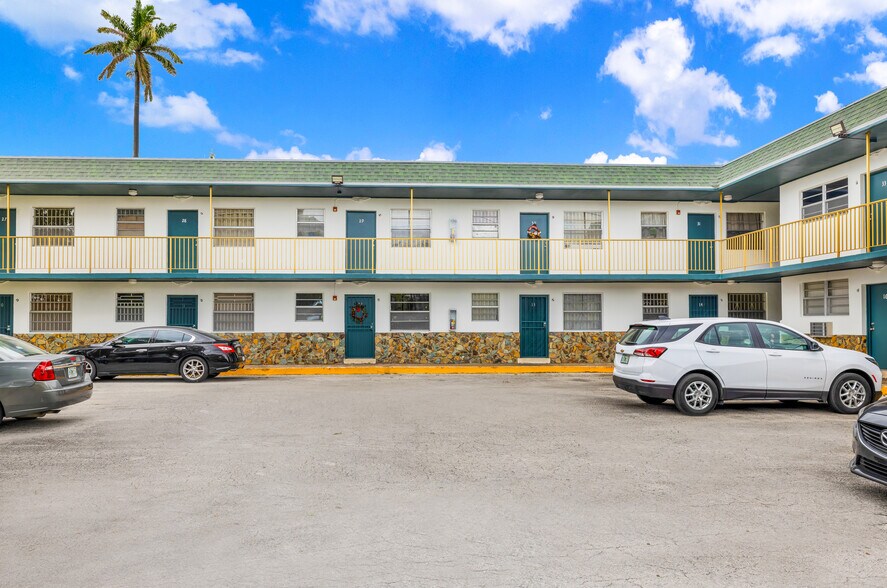 More Photos Of 2629 NW 17th Ave, Miami Apartments For Sale