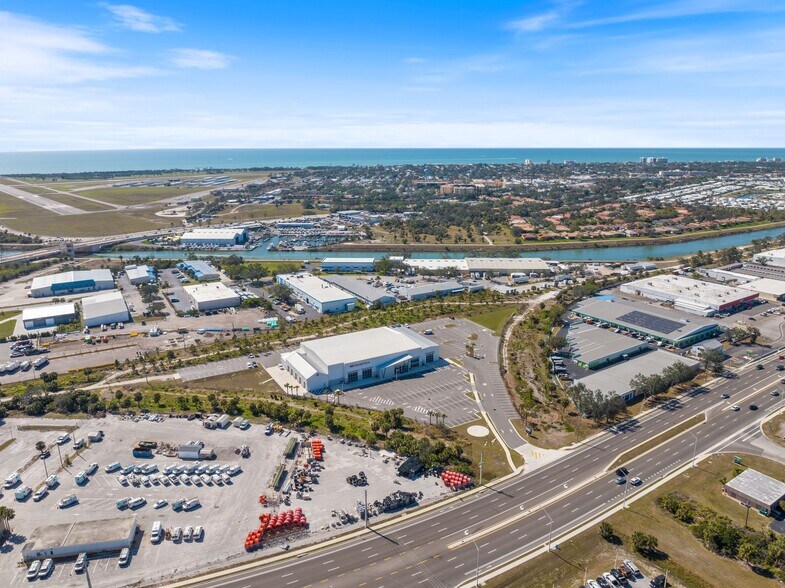 More Photos Of 1280 US Highway 41 Byp S, Venice Auto Dealership For Sale