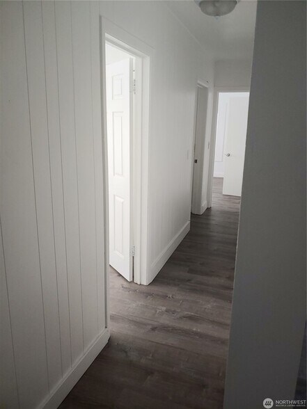 More Photos Of 1700 California Ave S, Long Beach Apartments For Sale