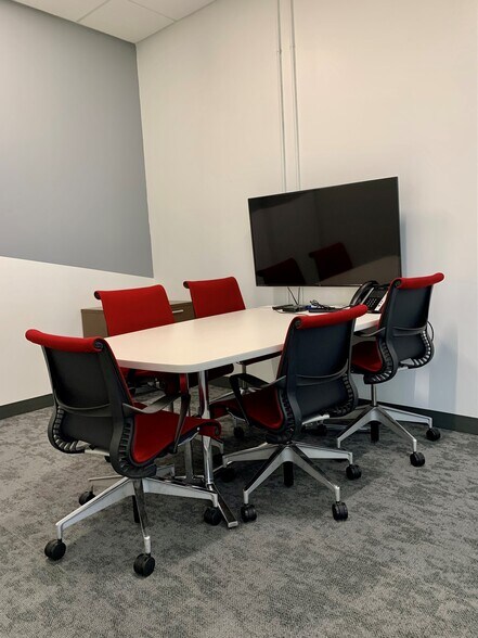 More Photos Of 145 S Spring St, Los Angeles Office For Lease