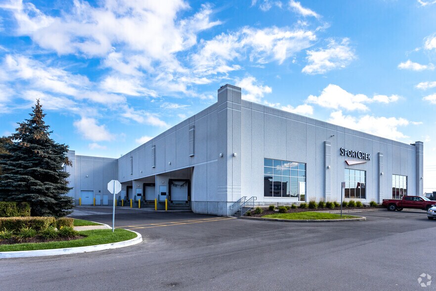 More Photos Of 785 Britannia Rd, Mississauga General Retail For Lease