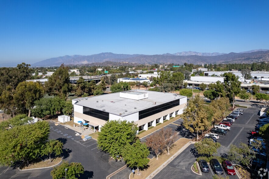 More Photos Of 620 W Covina Blvd, San Dimas Office For Lease
