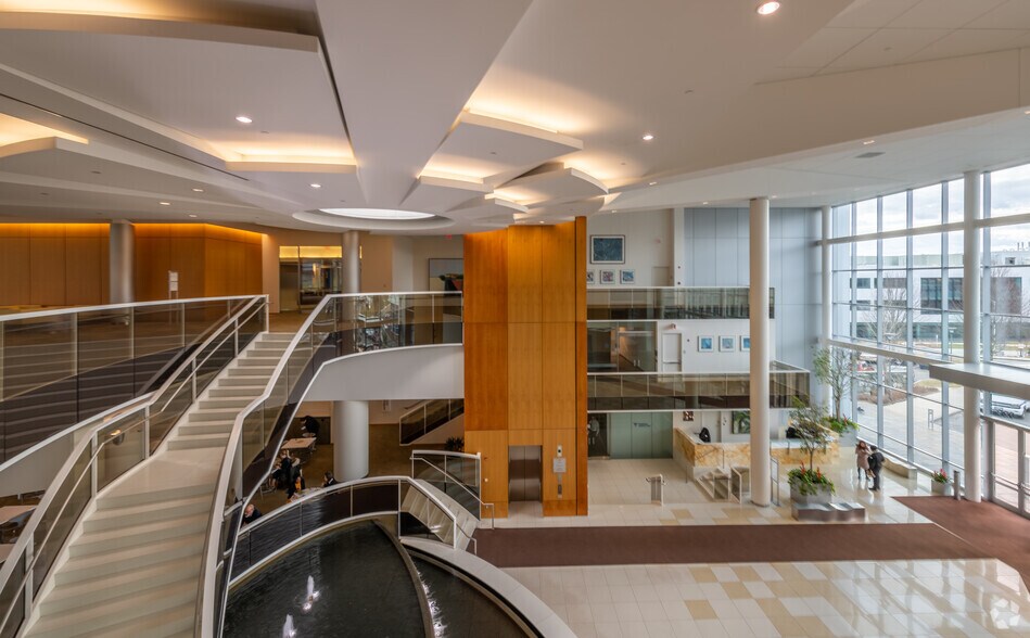 More Photos Of 930 Winter St, Waltham Office For Lease