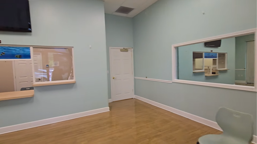 More Photos Of 4500 Hodges Blvd, Jacksonville Office For Lease