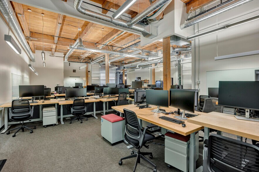 More Photos Of 507 Westlake Ave N, Seattle Office For Lease