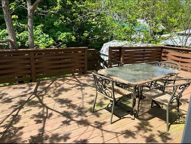 More Photos Of 6 Summitt St, Ivoryton Storefront Retail Residential For Sale