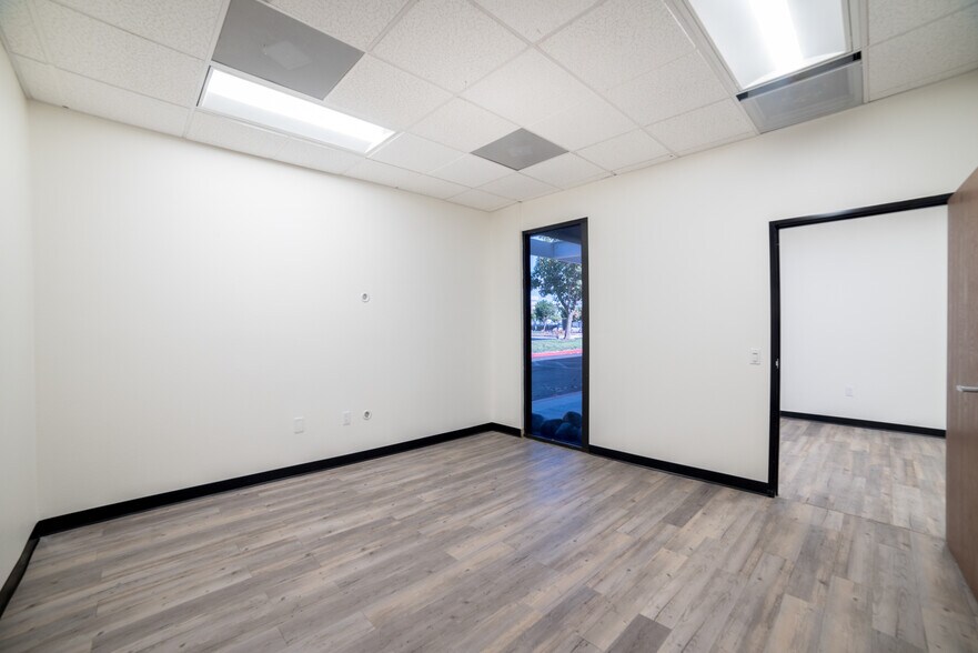 More Photos Of 1818 E Elma Ct, Ontario Medical For Sale