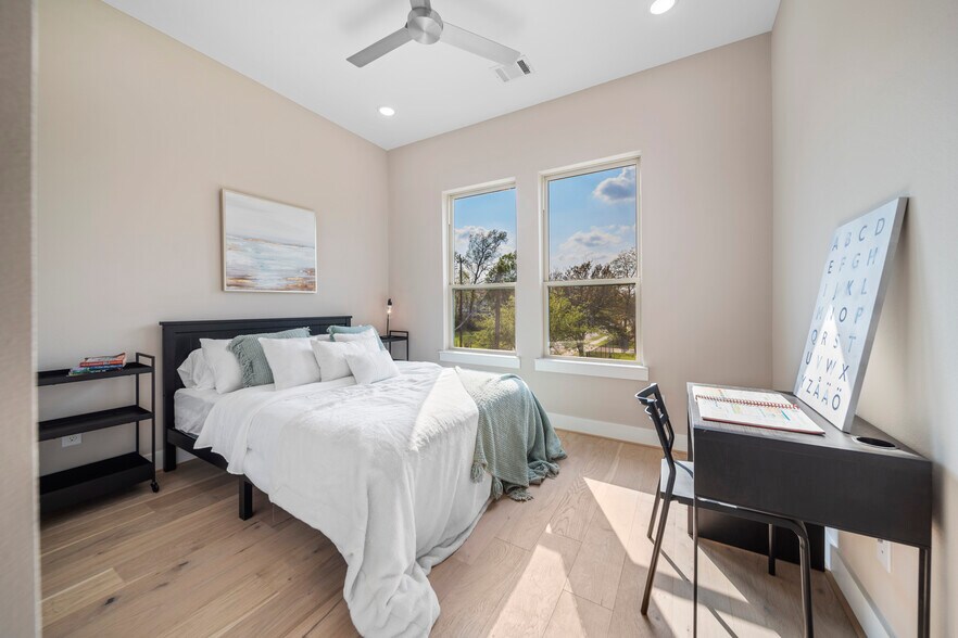 More Photos Of 2632 Paul Quinn St, Houston Apartments For Sale