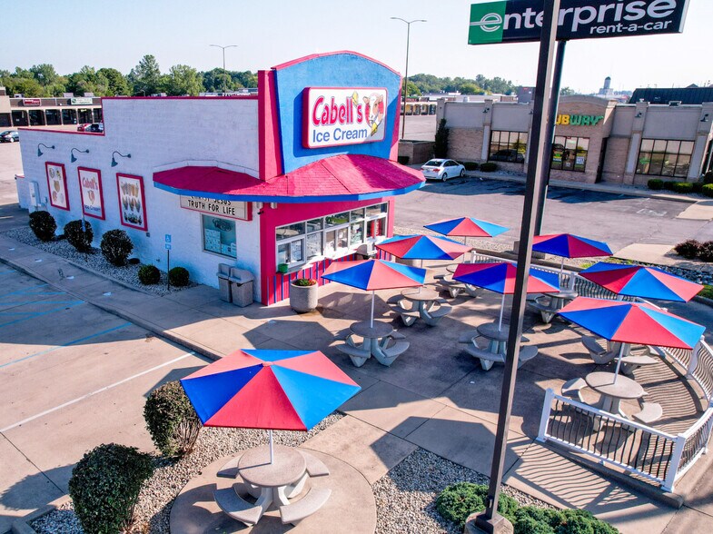 More Photos Of 1624-1644 E State Road 44, Shelbyville Unknown For Lease