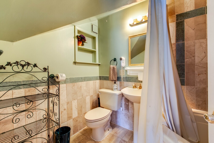 More Photos Of 8136 S Brook Forest Rd, Evergreen Specialty For Sale