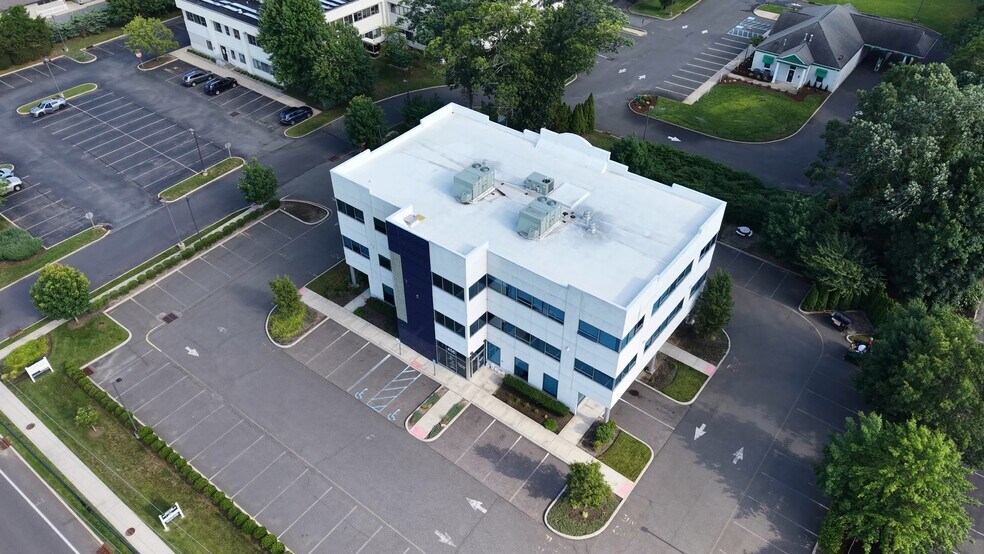 Primary Photo Of 456 Chestnut St, Lakewood Office For Lease
