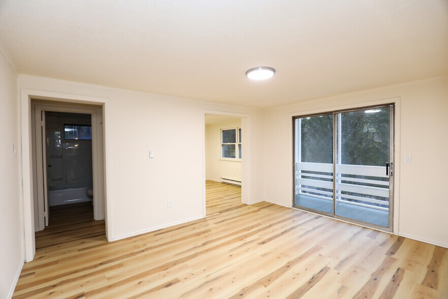 More Photos Of 3191 State Route 23, Hillsdale Apartments For Sale