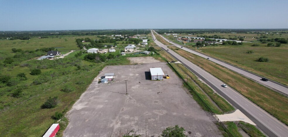 Primary Photo Of 5552 E US Highway 175, Kaufman Industrial For Sale