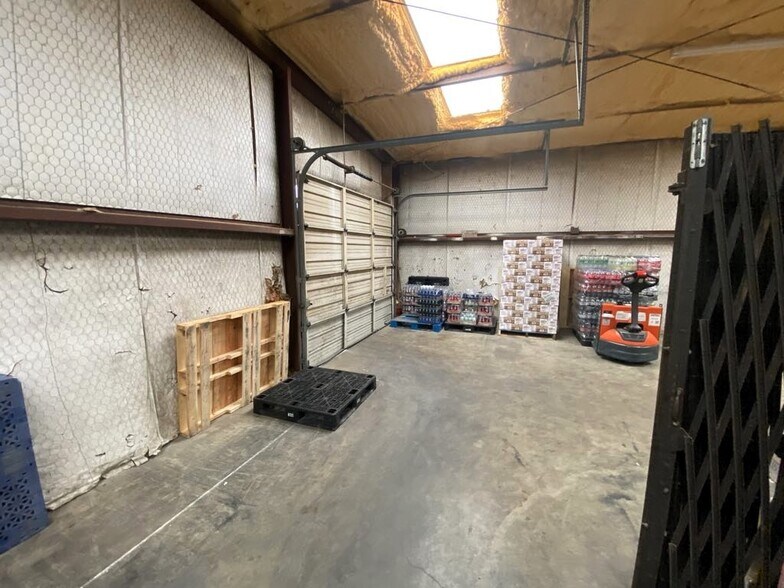 More Photos Of 2400 S Business 45, Corsicana Industrial For Sale