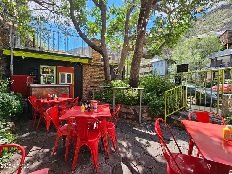More Photos Of 105 Tombstone Cyn, Bisbee Restaurant For Sale
