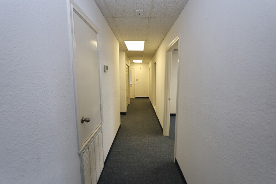 More Photos Of 6511 Stewart Rd, Galveston Office For Lease