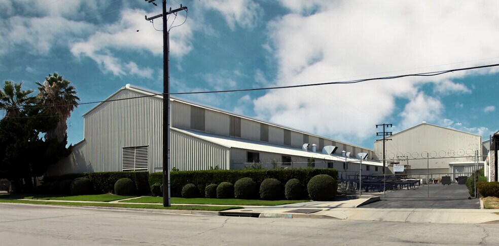 Primary Photo Of 1301-1345 E Lexington Ave, Pomona Warehouse For Sale