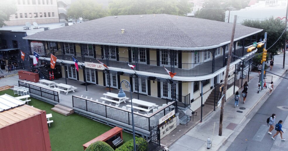 More Photos Of 504 W 24th St, Austin Unknown For Lease