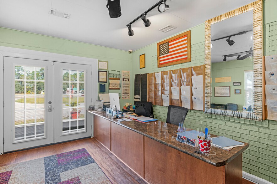 More Photos Of 1060 Miles Xing, Fort Stewart Office For Sale