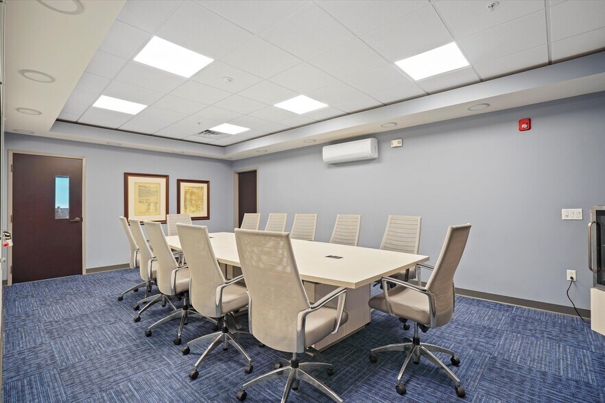 More Photos Of 2395 Lancaster Pike, Reading Coworking Space