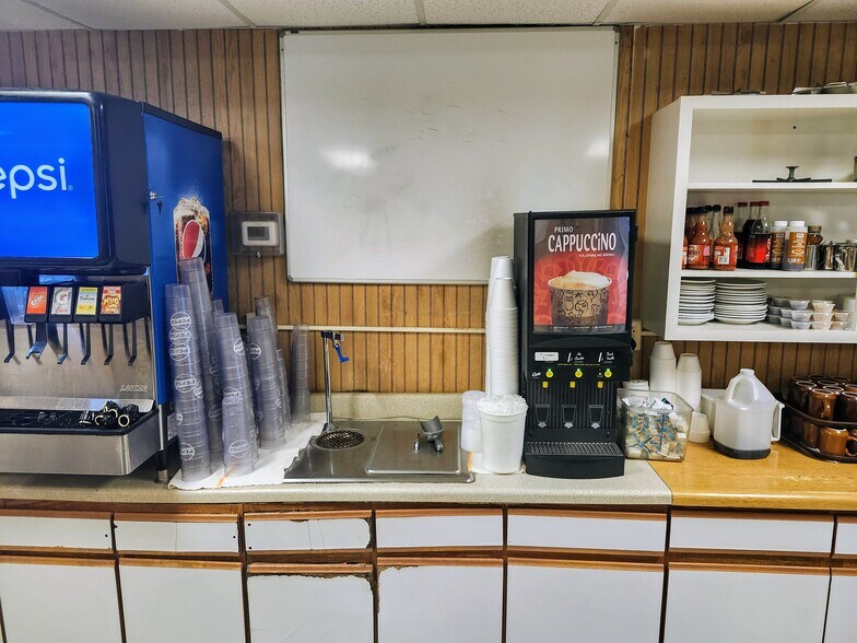 More Photos Of 800 3rd St, Moundsville Restaurant For Sale