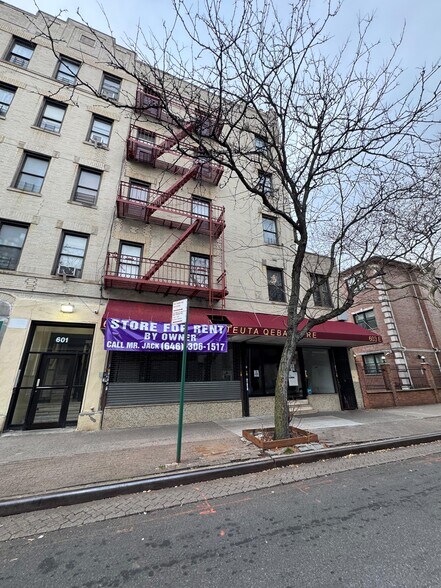 Primary Photo Of 601 E 186th St, Bronx Apartments For Lease