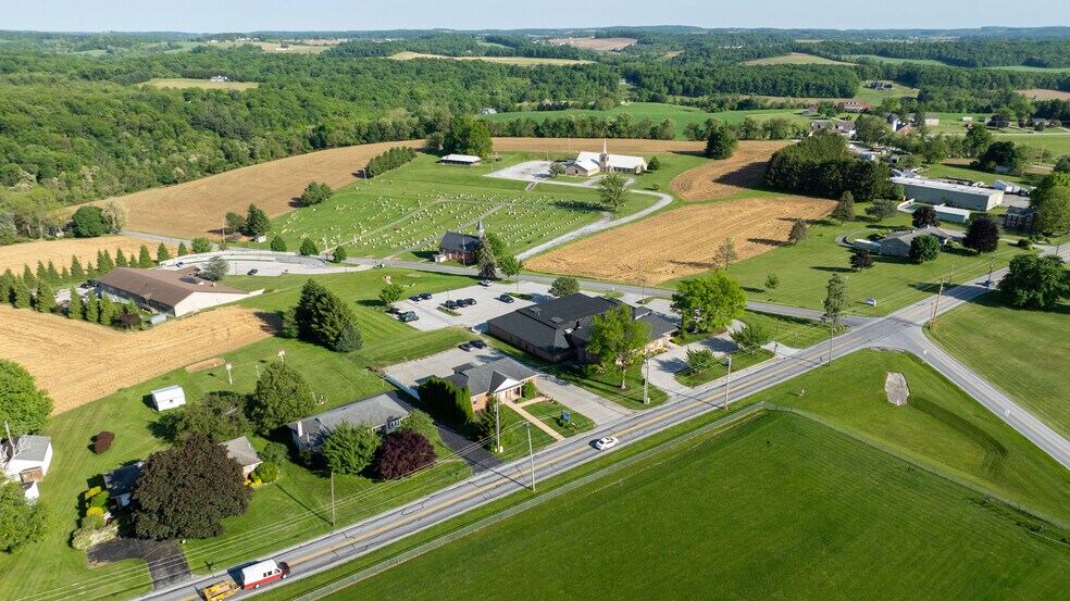 More Photos Of 735 S Pleasant Ave, Dallastown Medical For Sale