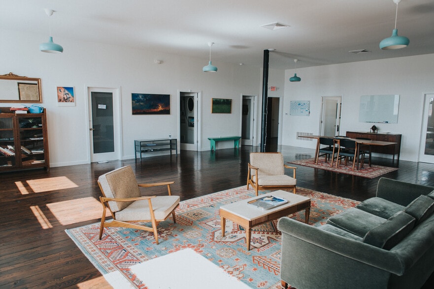 More Photos Of 3178-3180 Richmond St, Philadelphia Office Residential For Lease