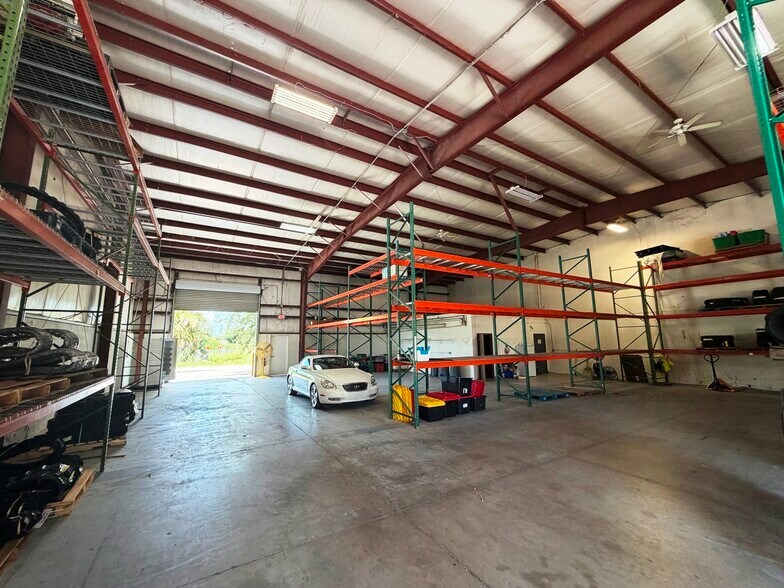 More Photos Of 16331 Old US 41, Fort Myers Warehouse For Lease