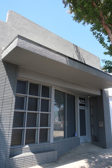 More Photos Of 615 S Victory Blvd, Burbank Loft Creative Space For Sale