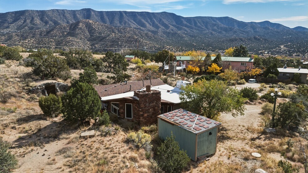 More Photos Of 24 Matisse Rd NE, Albuquerque Apartments For Sale