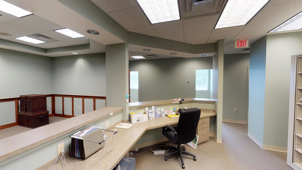 More Photos Of 114 Lovell Rd, Knoxville Medical For Lease