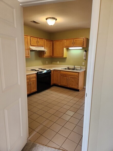 More Photos Of 18 Blossom Ln, Rossville Multifamily For Sale