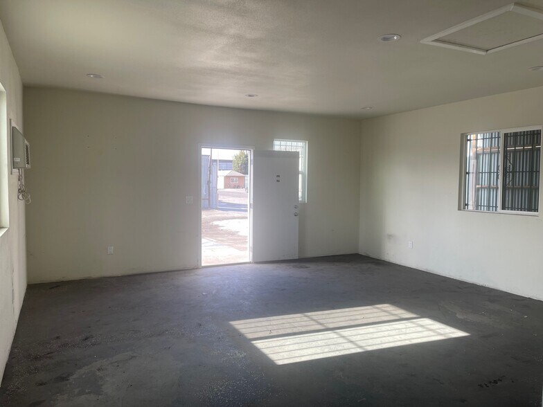 More Photos Of 728 Sanford Ave, Wilmington Land For Lease