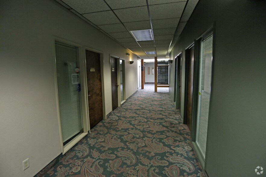 More Photos Of 1600 E Florida Ave, Hemet Office For Sale