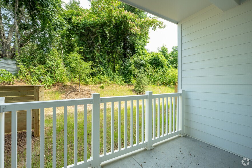 More Photos Of 6800 White Horse Rd, Greenville Apartments For Sale