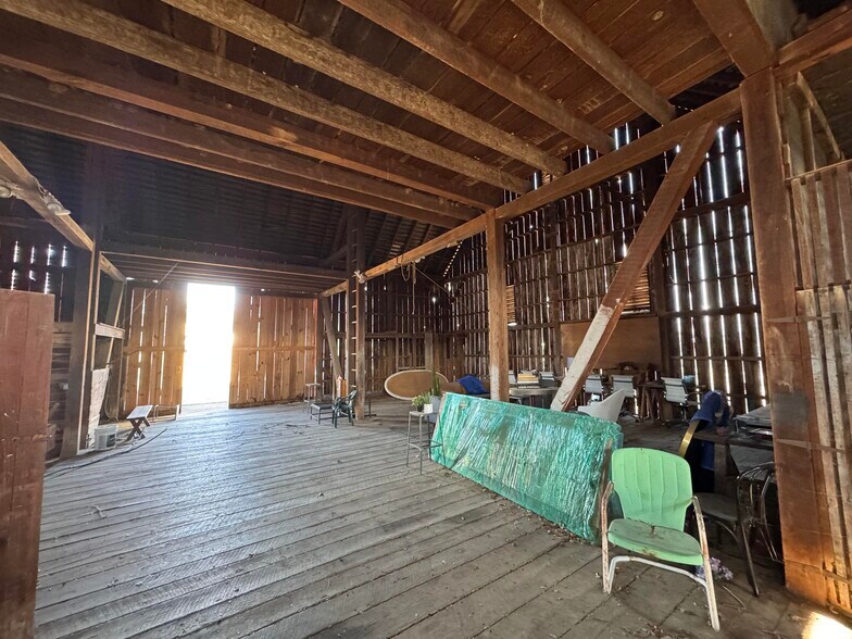 More Photos Of 461 Thunderbird Rd, Bentonville Land For Sale