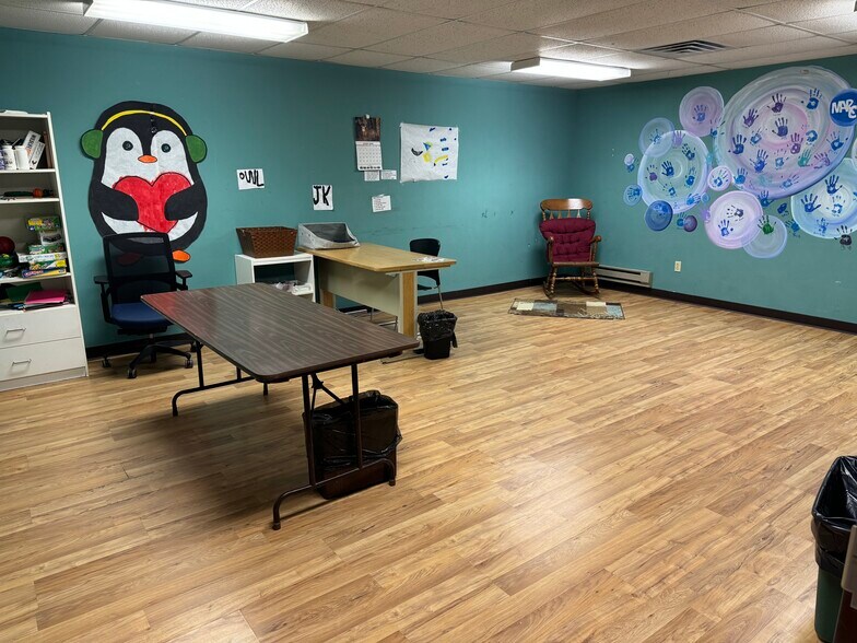 More Photos Of 225 Blue Mounds St, Mount Horeb Light Distribution For Sale