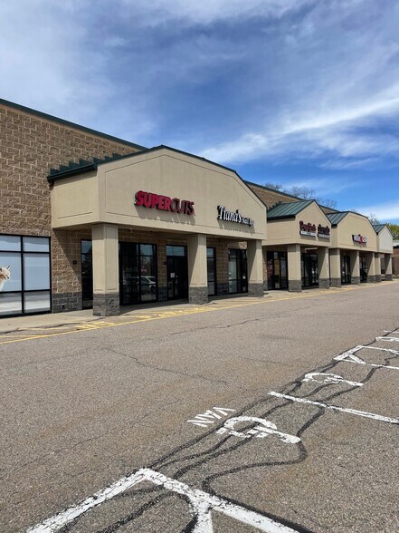 More Photos Of 41-82 Taunton Depot Dr, Taunton Unknown For Lease