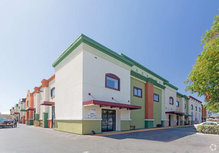 More Photos Of 2121-2159 S 10th St, San Jose Warehouse For Sale