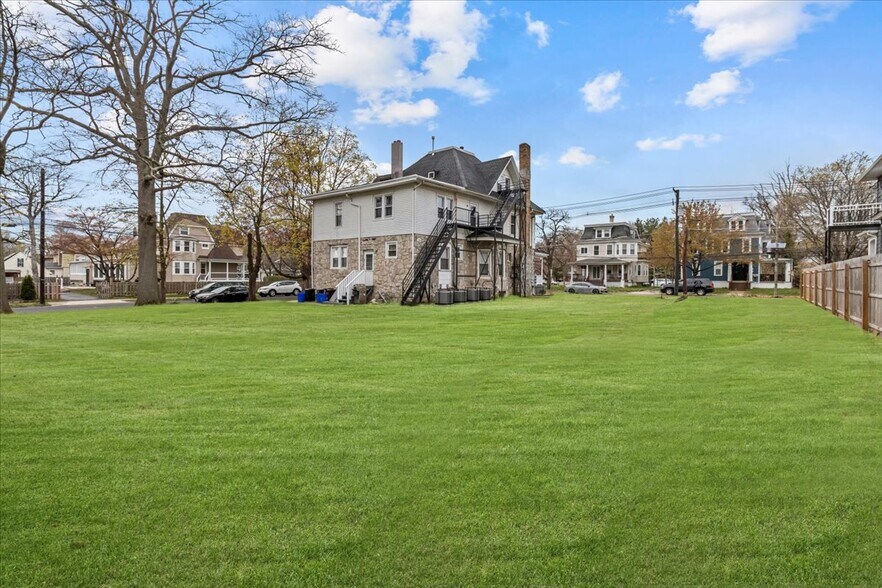 More Photos Of 816 Collings Ave, Collingswood Apartments For Sale